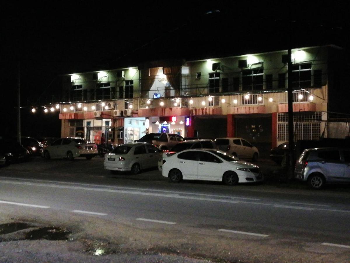 Daisyinn Budget Hotel Kuala Terengganu Kampong Gong Badak Extérieur photo