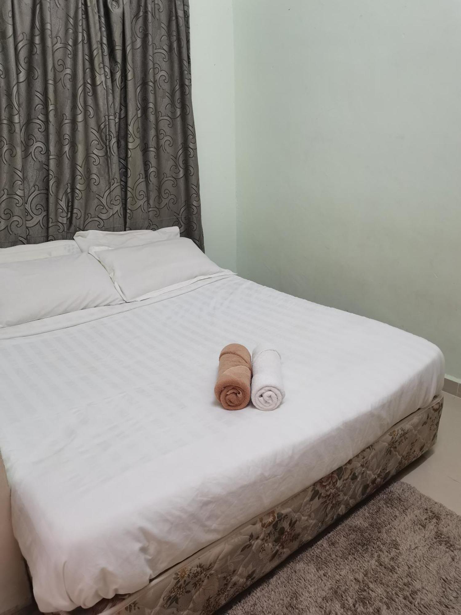Daisyinn Budget Hotel Kuala Terengganu Kampong Gong Badak Extérieur photo